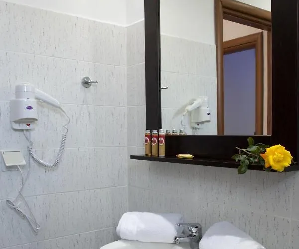 Anemi Leros Apartamento Panteli